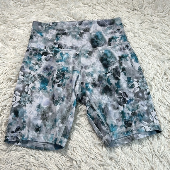 Lululemon Align Short 8" Kaleidofloral Multi - Picture 1 of 5